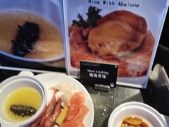 -东方明珠·空中旋转餐厅