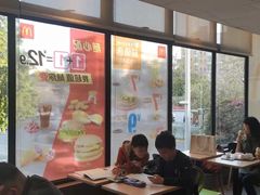 -麦当劳(伟城广场店)