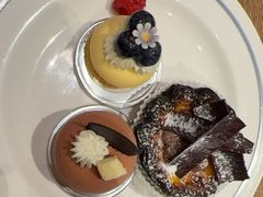 -咖啡苑自助餐厅·中国大饭店