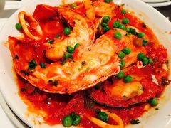龙虾-Versailles Restaurant Cuban Cuisine