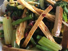 -佰运猪蹄(高陵店)