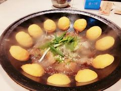 -王老六铁锅炖鱼(长春路店)