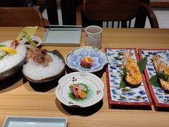 -花和海鲜自助(梅江店)