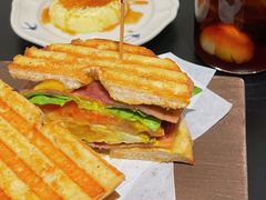 -Catch Bagel(芳草地店)