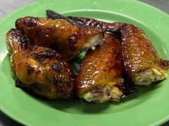 黄亚华招牌烧鸡翅-黄亚华小食店(Jalan Alor)