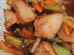 -臻牛烤肉