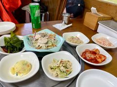 -亲昵春川鸡排(韩国美食街店)