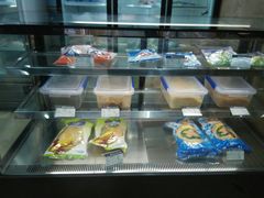 面包甜点陈列柜-洪长兴(云南南路店)