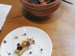 -荷风细雨·中国茶宴(世纪大道店)