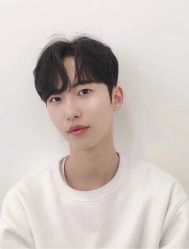 -一家只做男发烫染的店