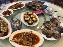 -琼大师东方烤乳猪(亚特兰蒂斯店)