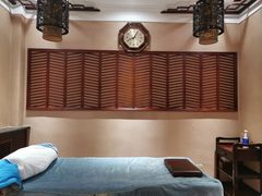 -菩提慧宾养生堂(梦幻亮点世界公园店)