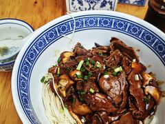 -沪西老弄堂面馆(定西路店)