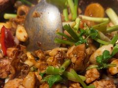 -八府香鸭·啫啫煲(华山路店)