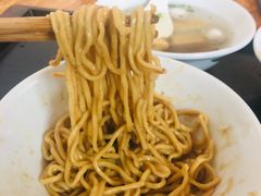 干拌面-松树干拌面店