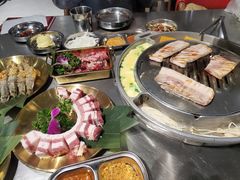 -哈哈碳都·牛肋条无限自助烤肉(台江万达店)