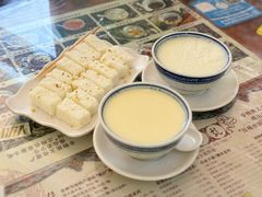 -周大娘牛乳(旧寨古村总店)