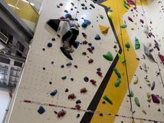 -问山MountQuest攀岩馆