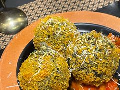 墨鱼芝士饭团-KCOOKING概念韩餐(世茂52+店)