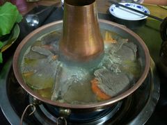 牦牛肉火锅-陀岗美食·云南藏式特色餐厅