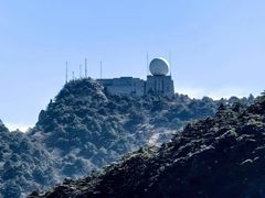 -黄山光明顶山庄