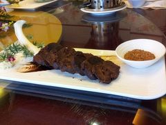 秘制肋骨手撕牛肉-龙隆昌·鲜品火锅·江湖烤鱼
