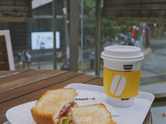 黑椒牛肉车打芝士三明治-DOUTOR德咖伦(吴江路店)