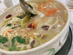 -清真·马坡烧烤涮牛肚·酸浆火锅(新区总店)