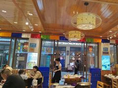 -乡土特色.冷锅鱼.牦牛肉汤锅