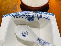 -洞庭土菜小炒馆(易发广场店)