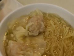-新大咀港式茶餐厅(宝山万达店)