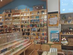 -猫的天空之城概念书店(印象城购物中心店)