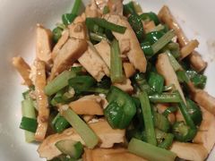 -费大厨辣椒炒肉(万家丽一店)