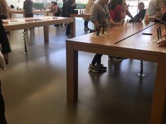 -Apple零售店(深圳益田假日广场店)