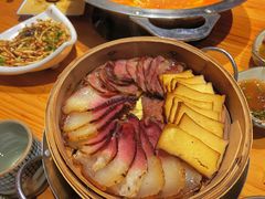 -野山舂·贵州现舂酸汤火锅(鸿通城店)