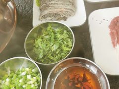 -德顺斋爆肚涮肉馆·烧烤·羊蝎子·清真炒菜(马驹桥店)