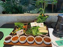 -蘸小院铁锅炖·蘸酱菜·东北菜(怀远门店)