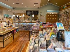 -猫的天空之城概念书店(景德镇陶溪川店)