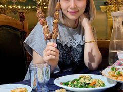 -伊带伊路新疆美食府(呼家楼店)