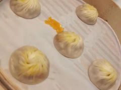 蟹粉小笼包-鼎泰丰(渔阳店)