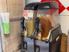 -柳州肥姨妈大骨螺蛳粉(东靖路店)