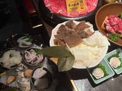 -一绪に和牛寿喜烧(罗湖益田假日店)