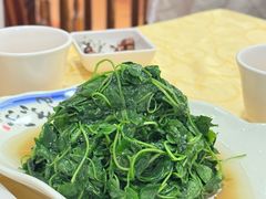 -鹿港小镇经典老上海菜(长乐路店)