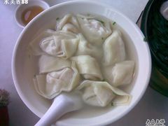 虾肉大馄饨-老盛昌(聚丰园店)