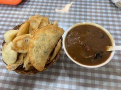 -穆彦华逍遥镇胡辣汤(岗坡路店)