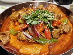 天山馕包肉-清真·卡德尔大叔新疆主题餐厅(龙汇路店)