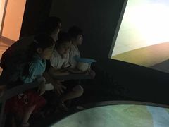 -自然博物馆(地铁站)