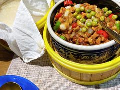 黑三剁配薄饼-雀舞云南菜(乐客城店)