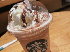 -星巴克臻选(惠州华贸天地1楼店)