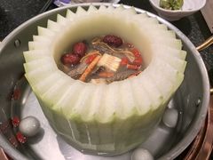 -得意咚瓜·顺德鱼生·冬瓜火锅(深圳首店)